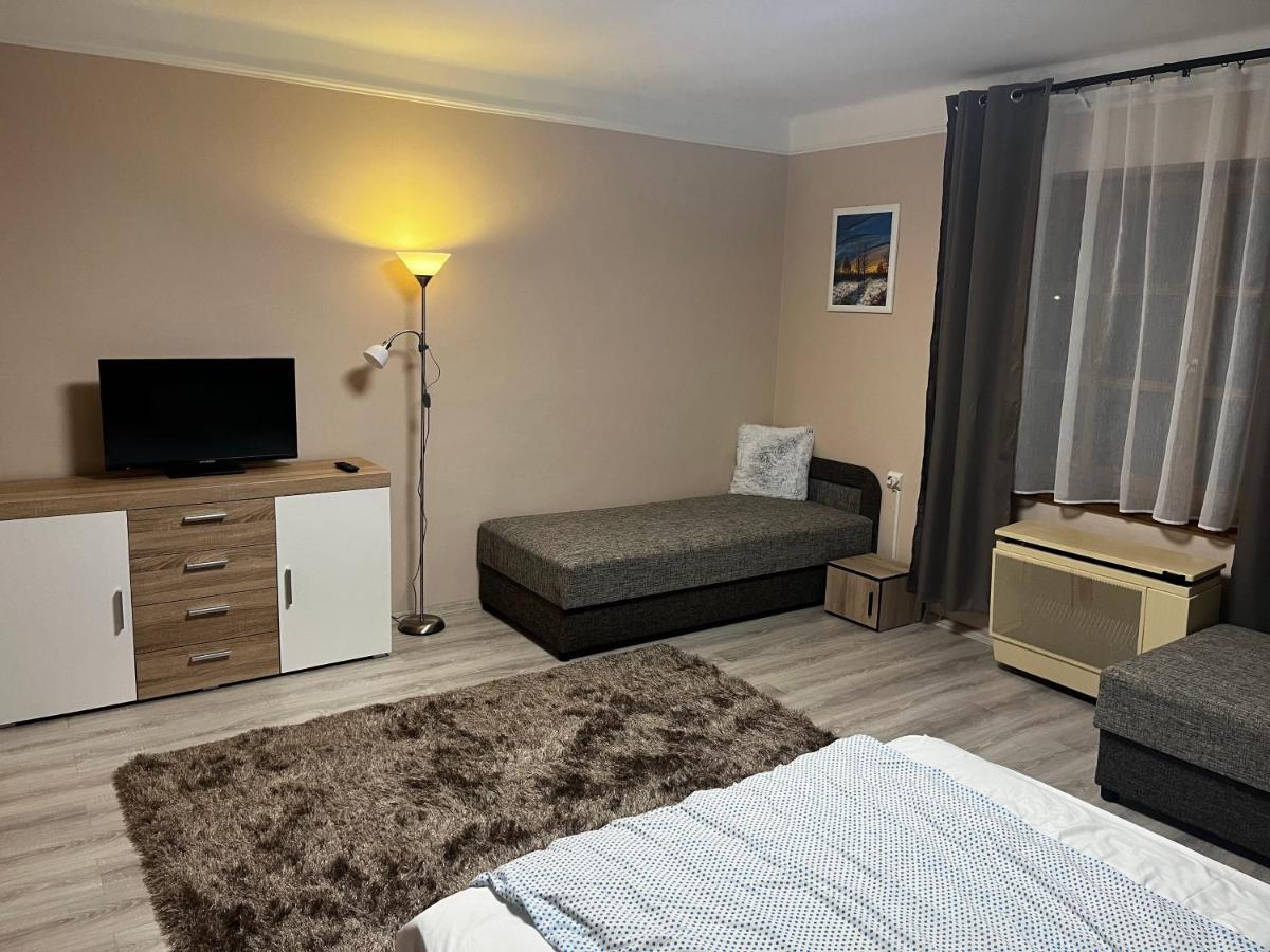 Postakocsi Vendeghaz Kisgyor Hotel Bagian luar foto